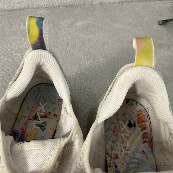 Nike Air Max 270 Shoes Womens Size 8 White Floral AT6819-100 - Picture 11 of 12